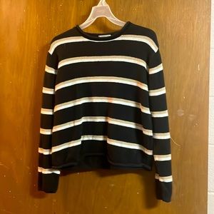 Cropped black white and cream sweatshirt